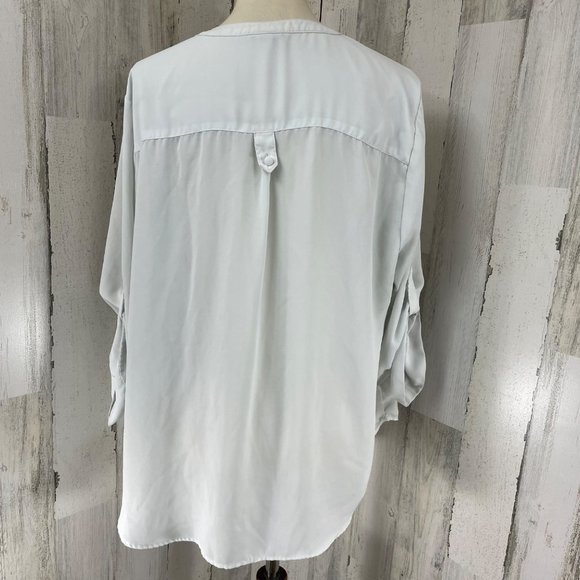 Torrid Women's Plus Size Light Gray 3/4 Sleeve Shirt Top Blouse Sz 2 - Picture 9 of 9